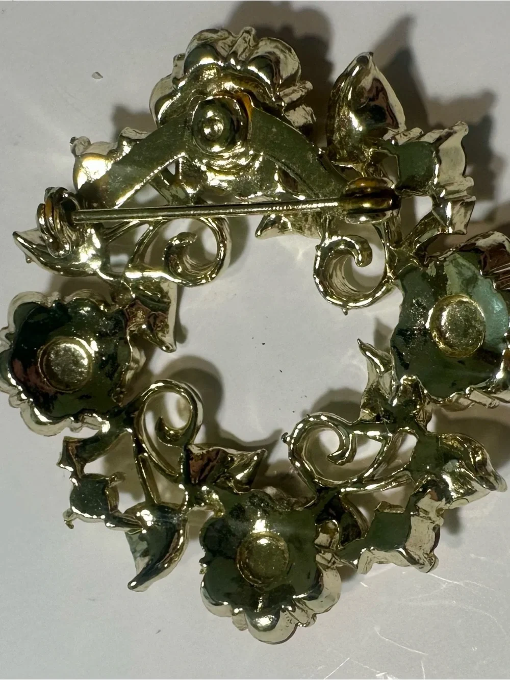 Vintage Topaz Amber Rhinestone Flower Wreath Brooch Pin Gold Tone Mid Century